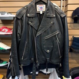 Men’s Biker Stule Black Cowhide leather Jacket Size 40 Large